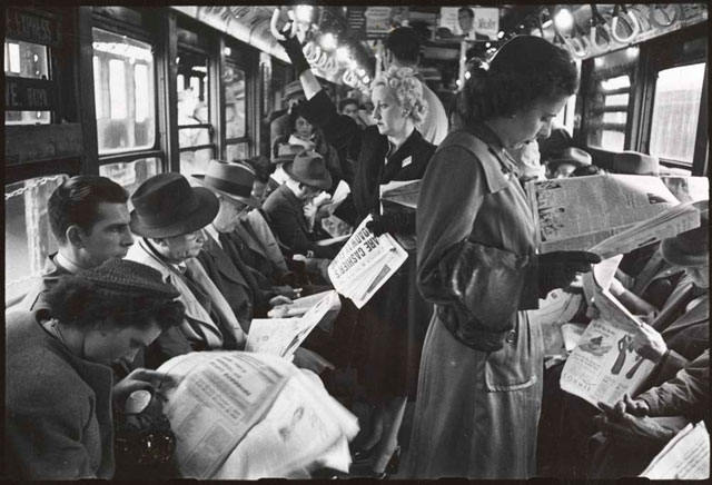 kubrick subway newspapers